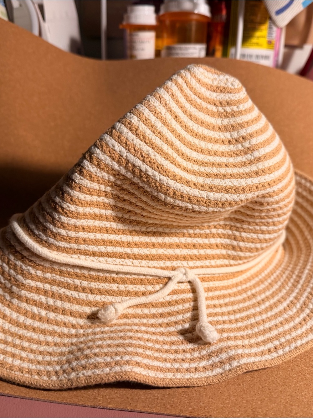 Jaclyn Smith Cream & Beige Striped womens Sun Hat with